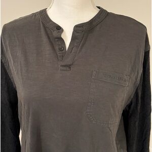 Calvin Klein Men’s T-shirt